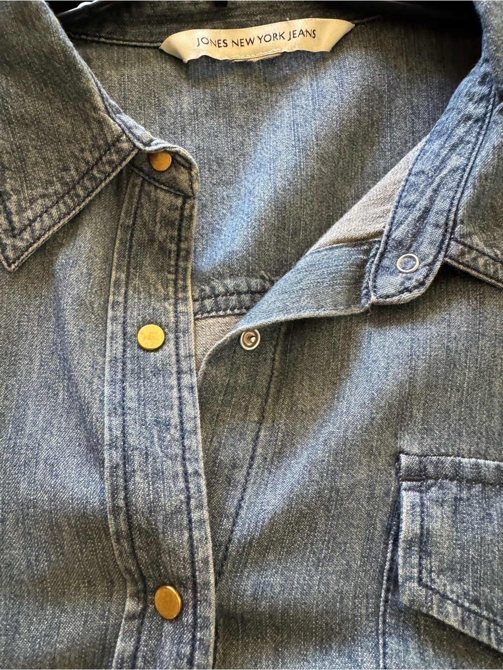 Jones New York Jeans Shirt (Size 2X). EUC - Picture 5 of 14